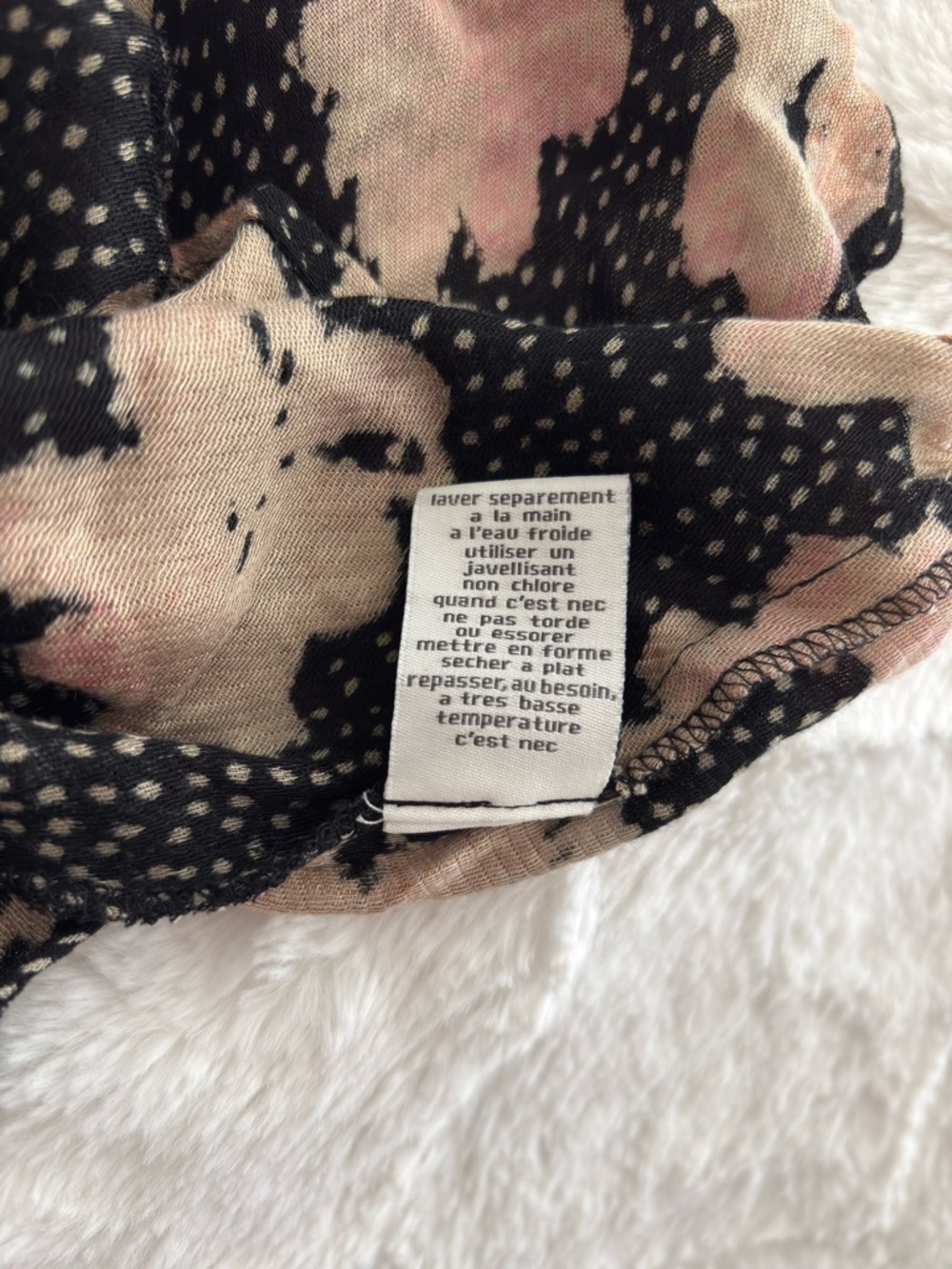 Kimchi Blue Floral Circle Skirt Size Small NEW Black Pink Lightweight Western - Picture 8 of 10